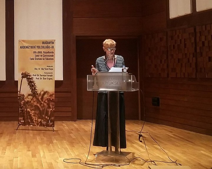 80FAF575-52AE-4D77-A8F7-9D813ACA08B9